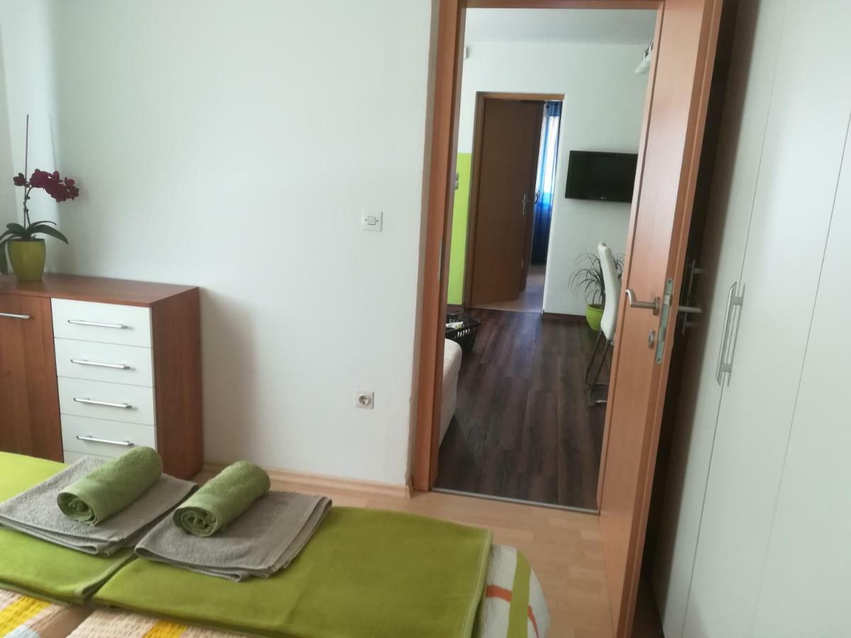 Apartmaji Gros 克拉尼斯卡戈拉 外观 照片